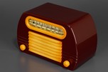 Rare FADA 659 ’Temple’ Insert Grille Radio in Maroon + Yellow